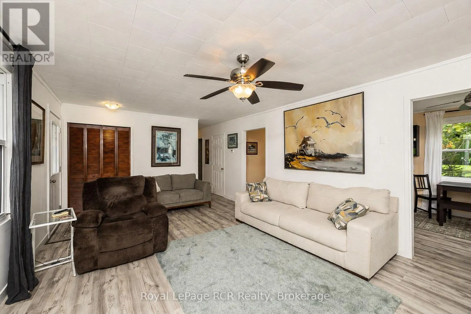 046285 OLD MAIL ROAD