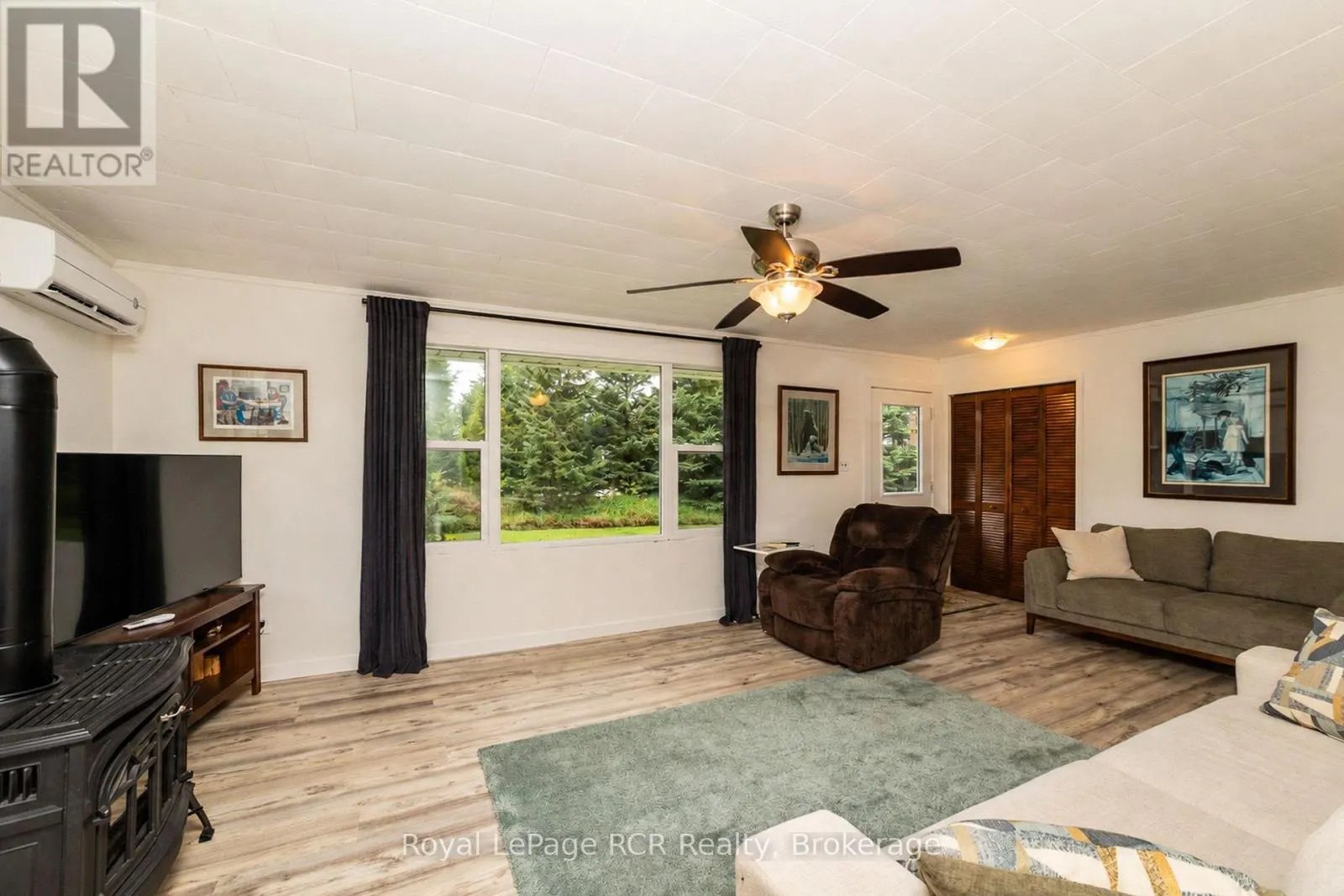046285 OLD MAIL ROAD