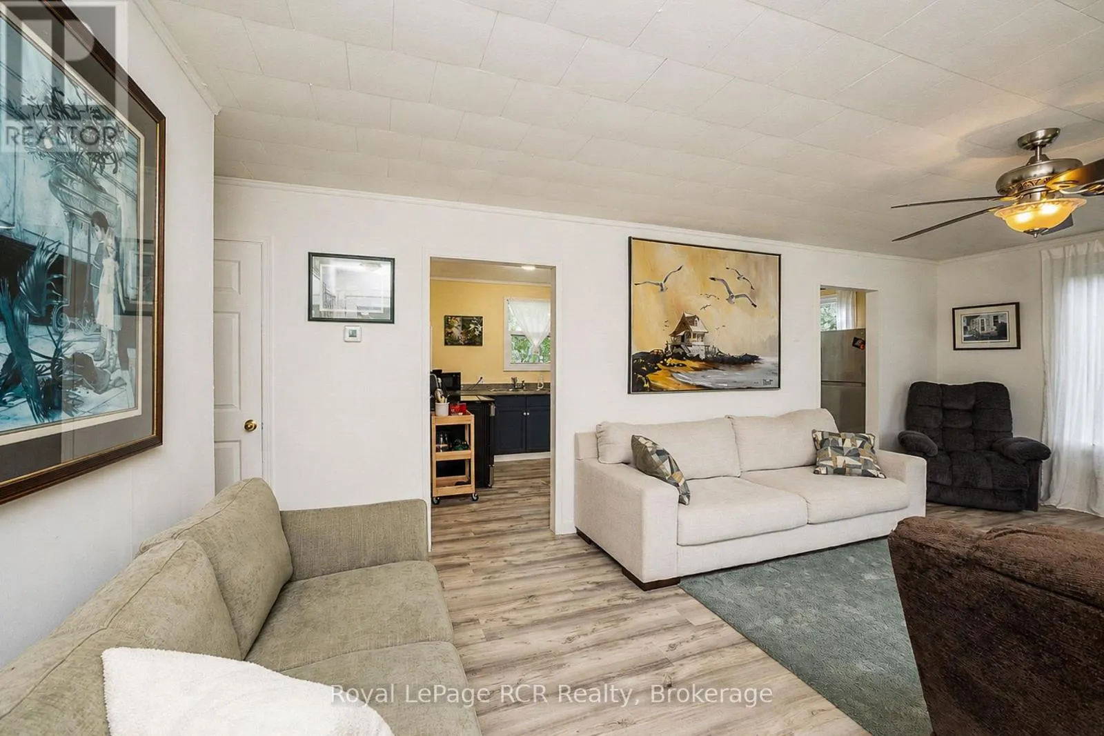 046285 OLD MAIL ROAD
