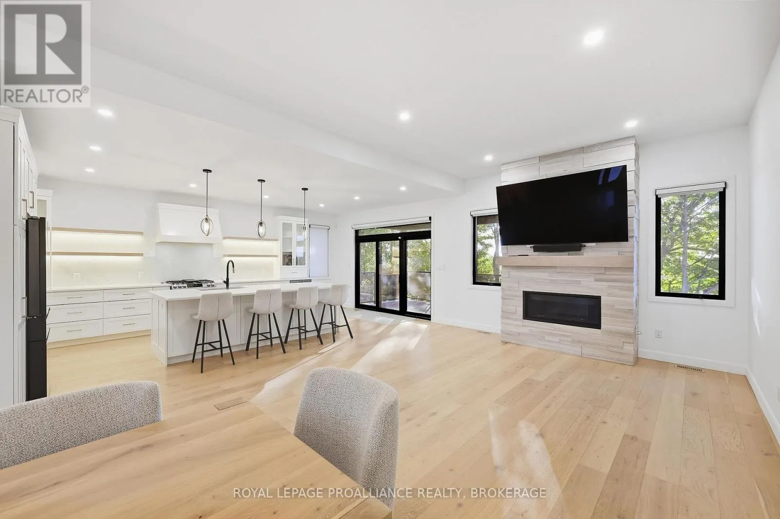 1259 CARFA CRESCENT