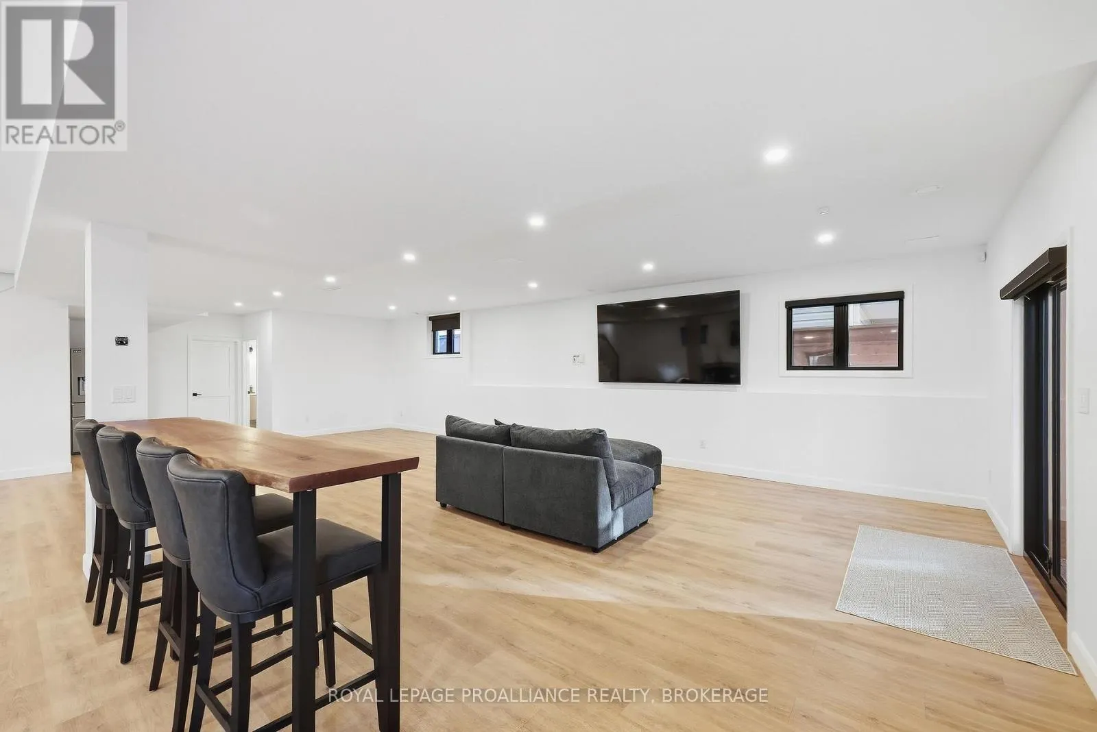 1259 CARFA CRESCENT