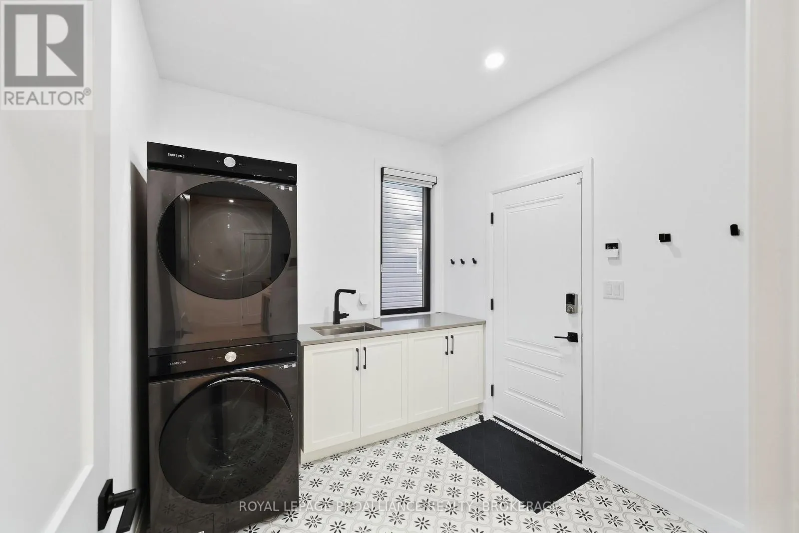 1259 CARFA CRESCENT