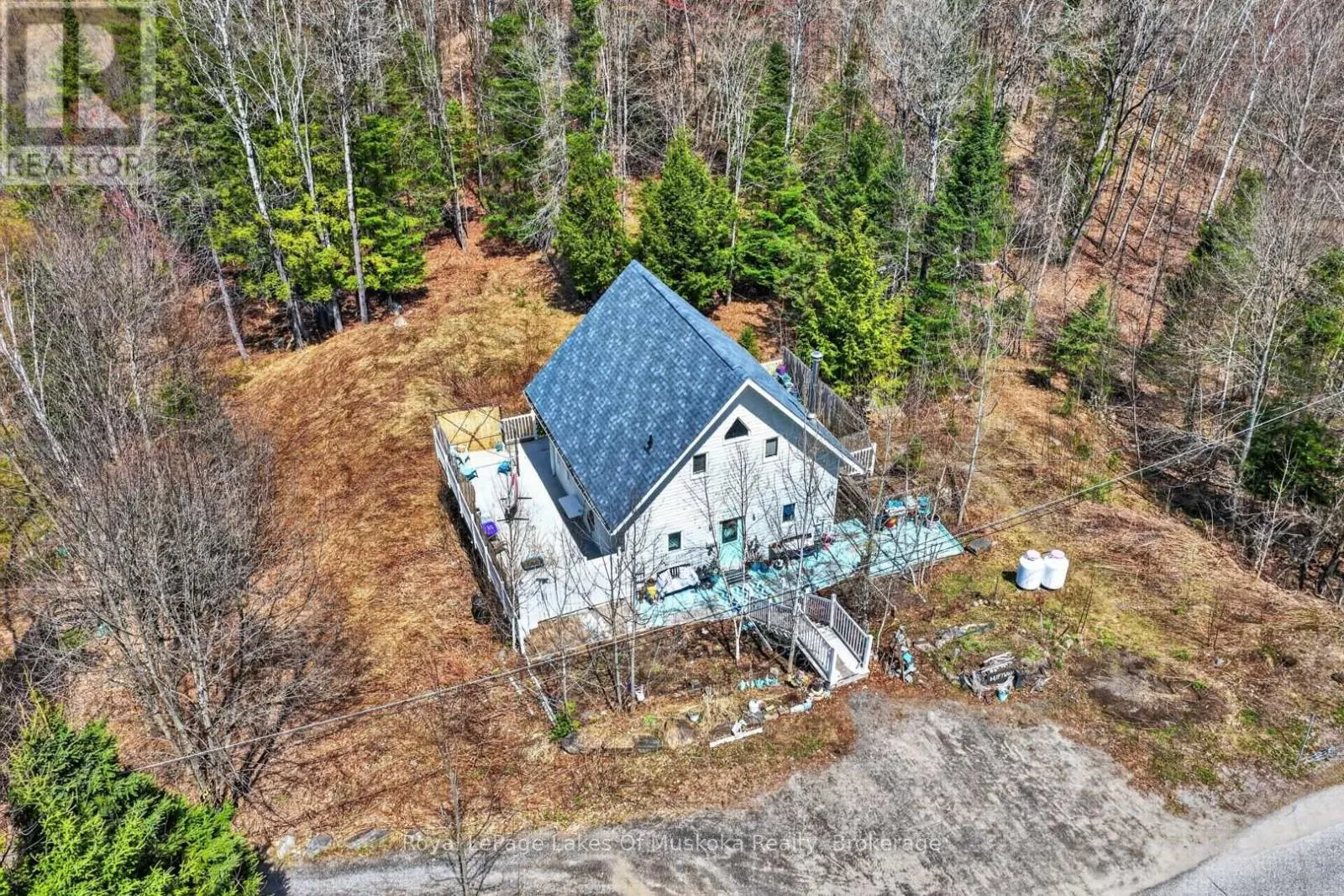 1616 SKYLINE DRIVE