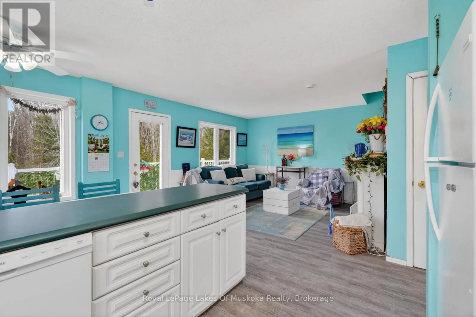 1616 SKYLINE DRIVE