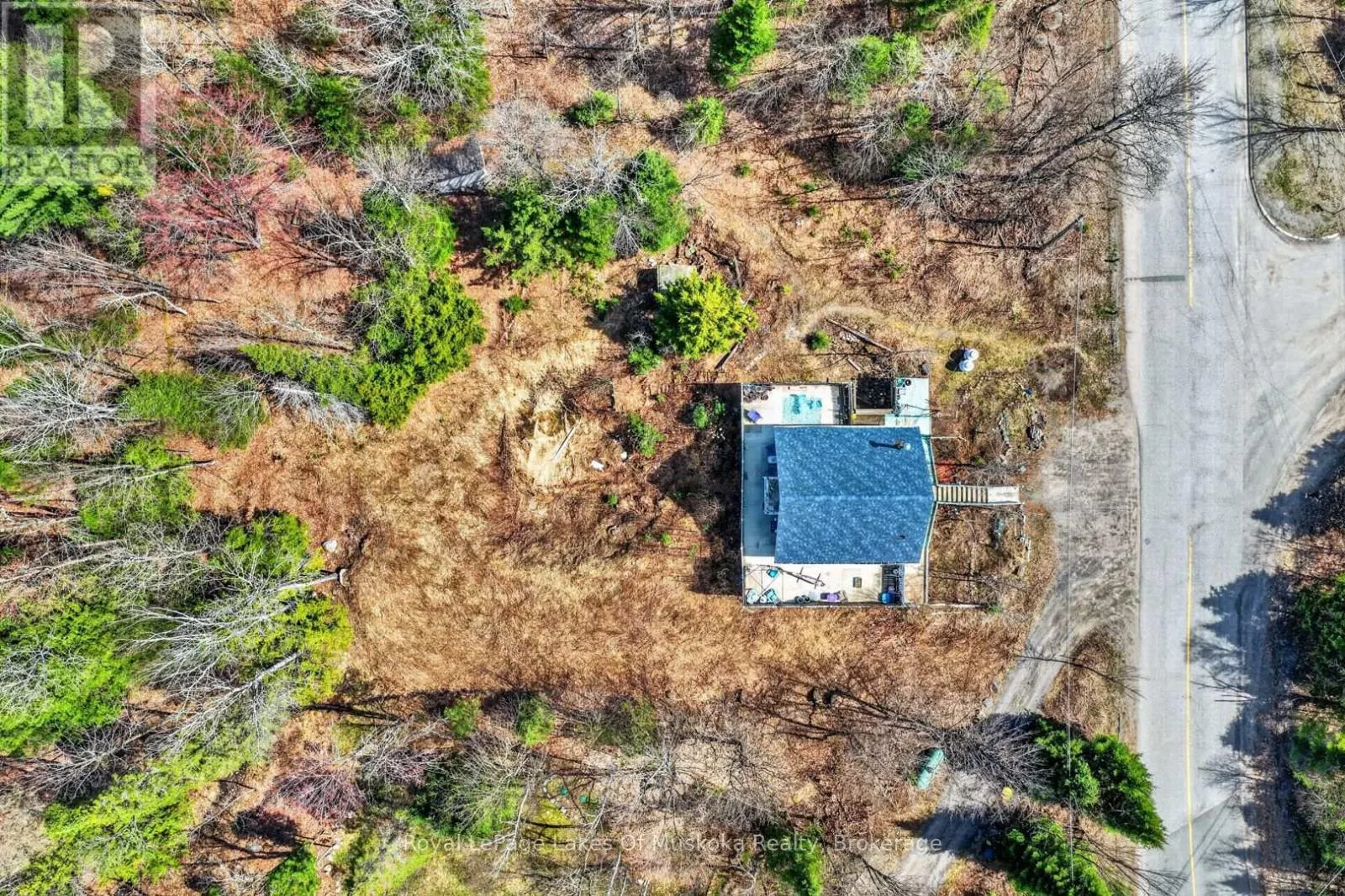 1616 SKYLINE DRIVE