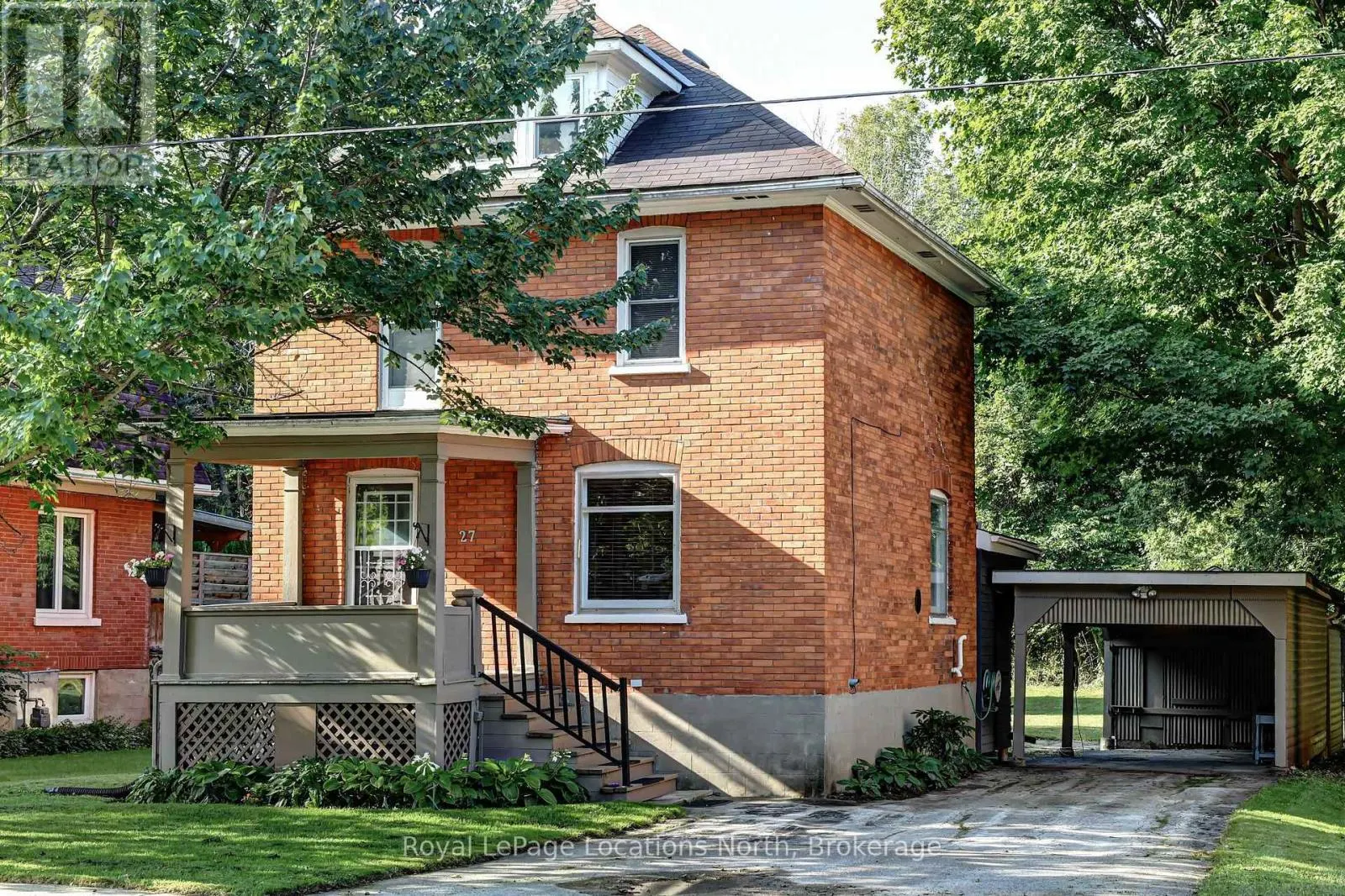 27 EDWIN STREET E