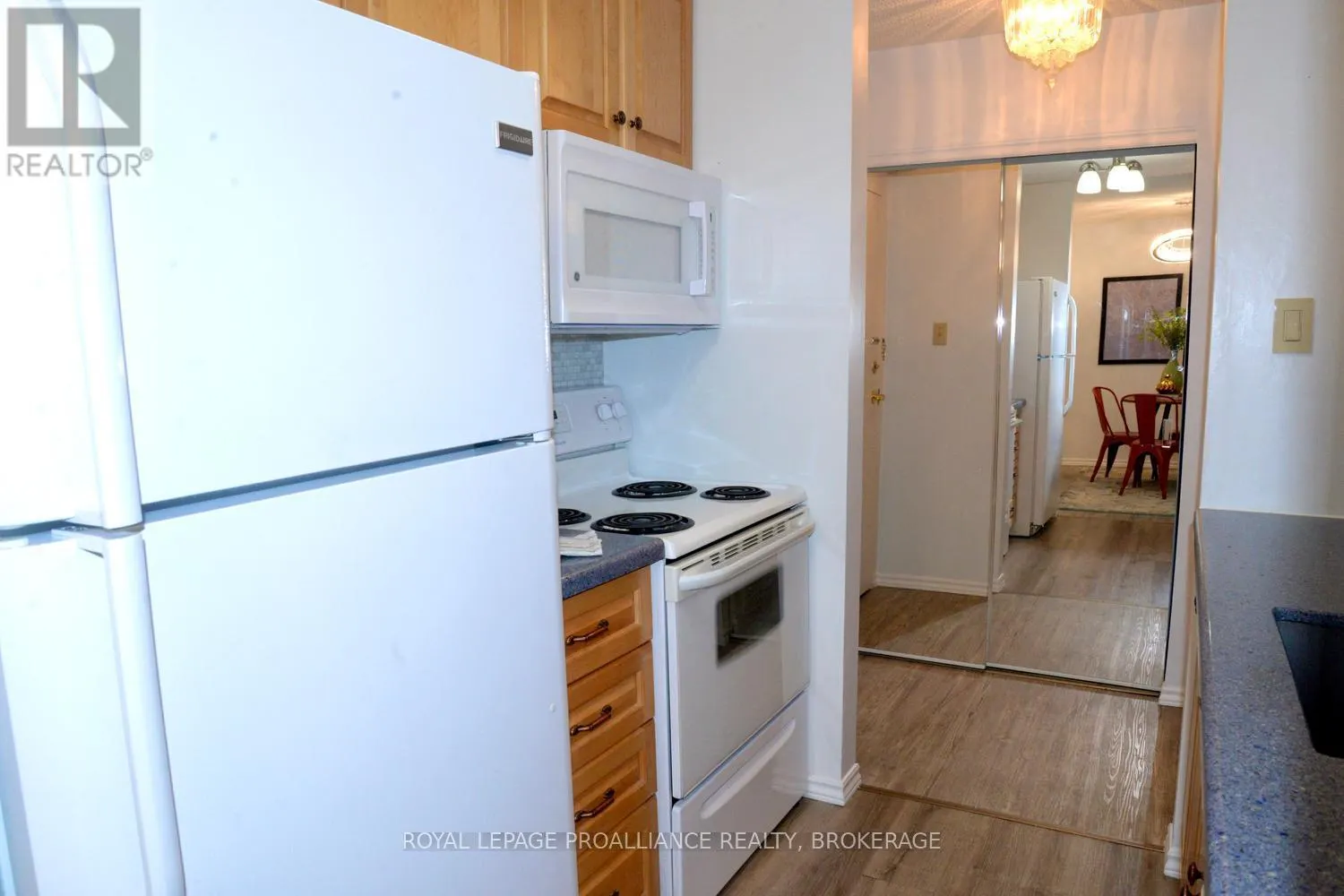 205 - 540 TALBOT PLACE #205
