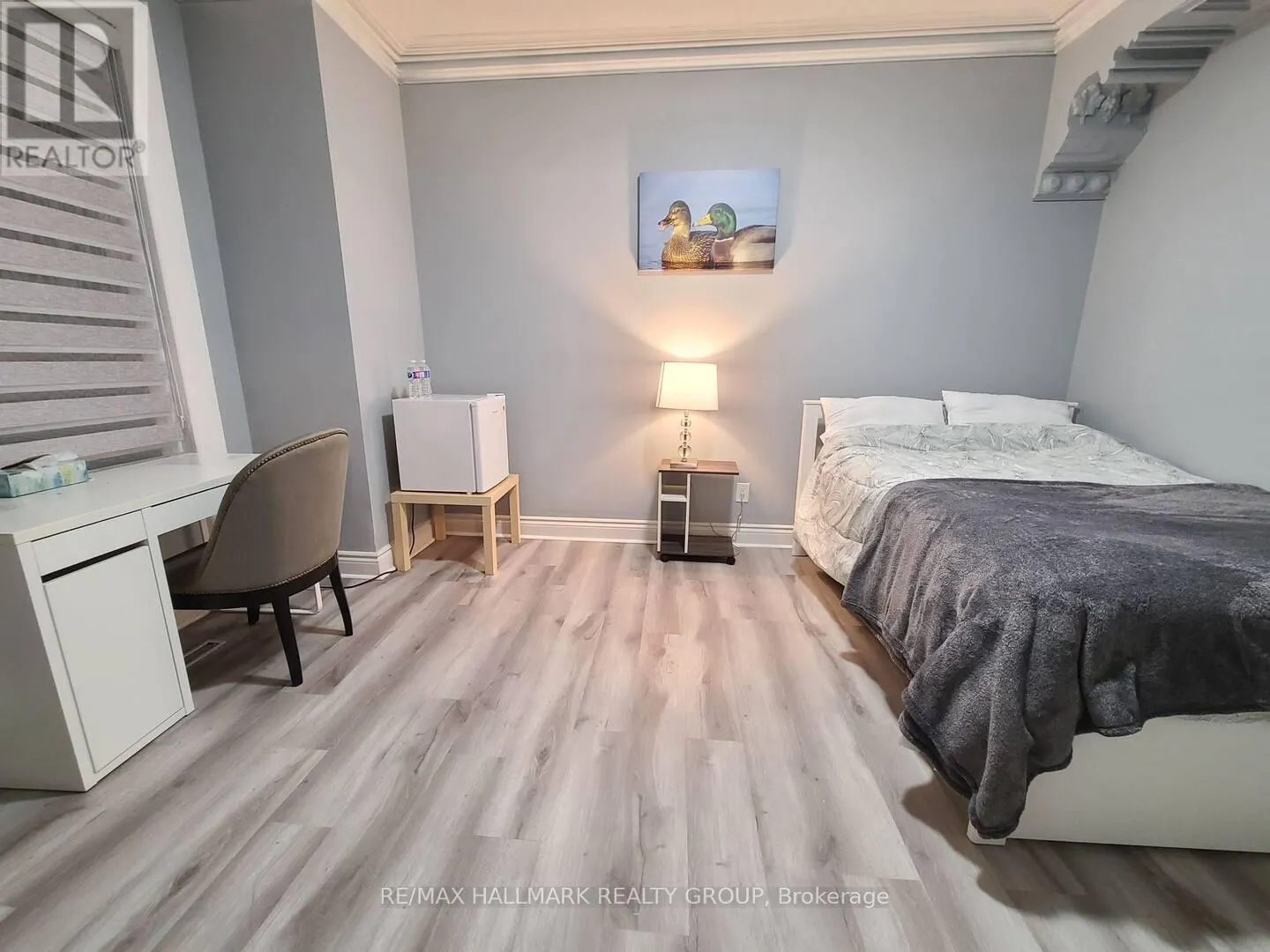474 SOMERSET STREET W