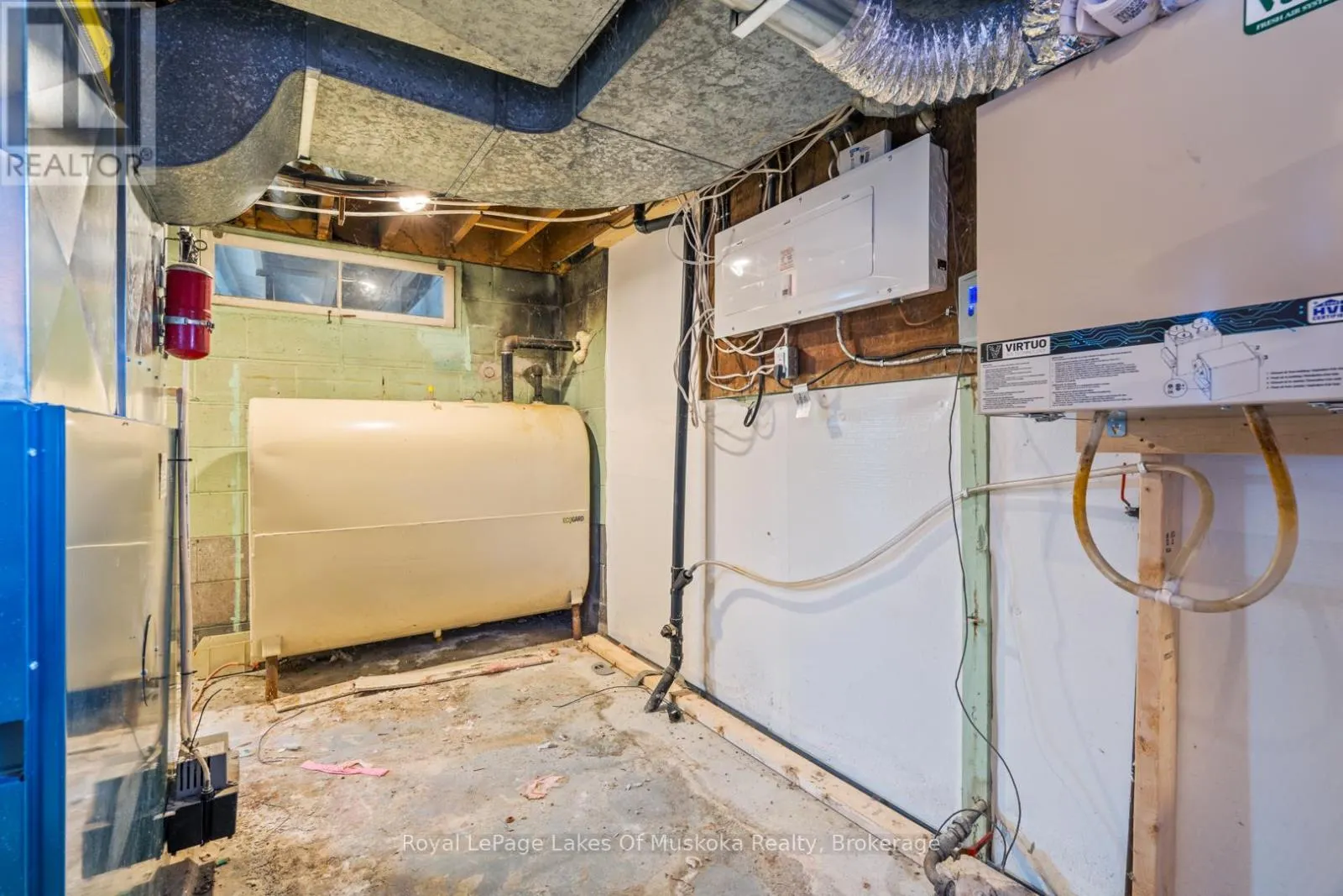 30 KITCHEN ROAD S