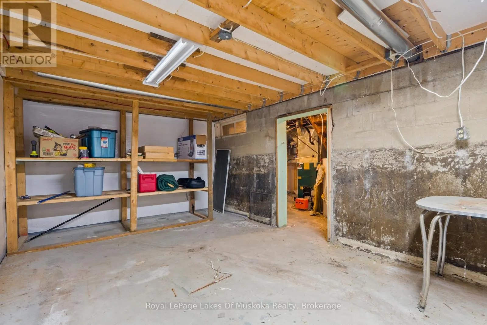 30 KITCHEN ROAD S