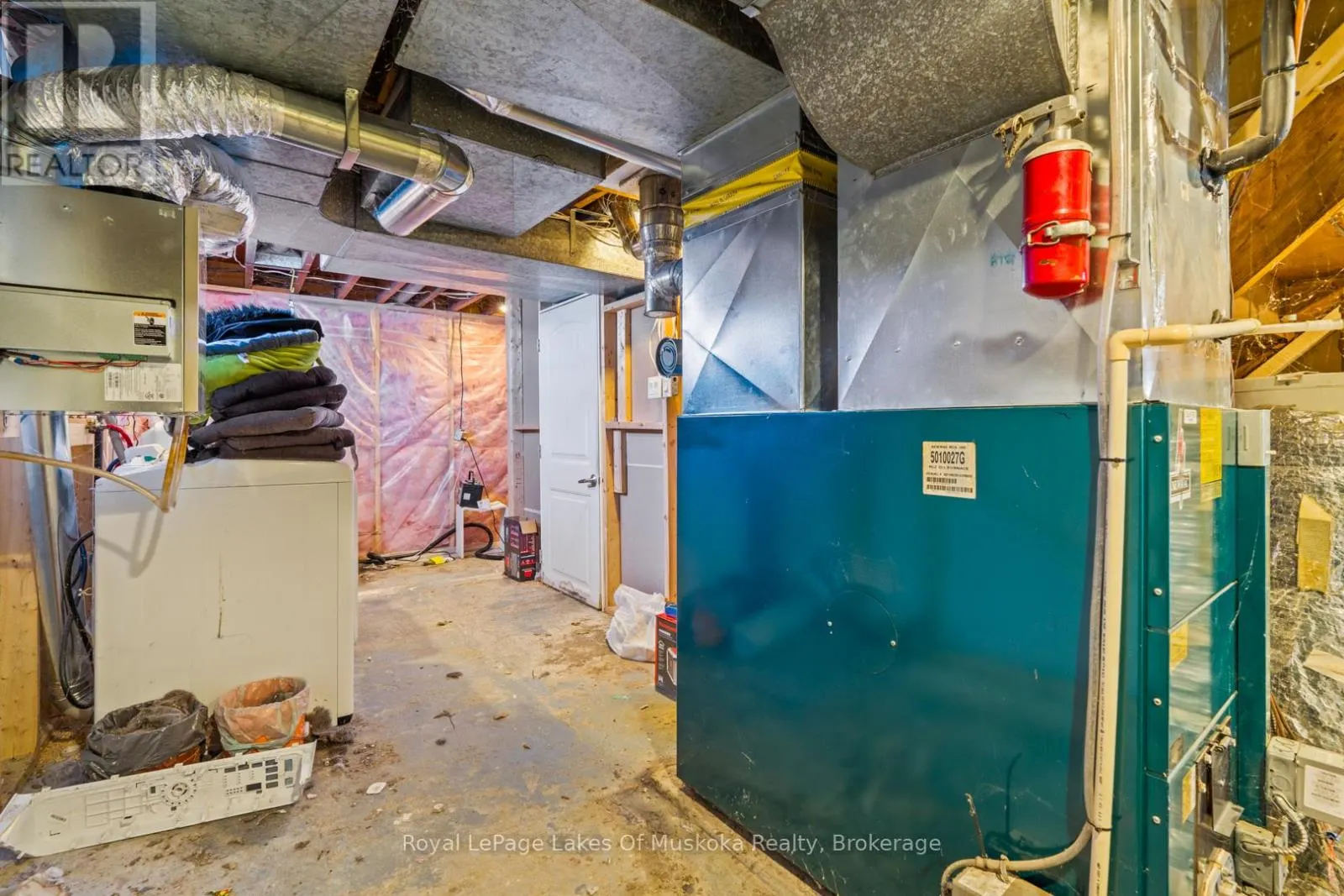 30 KITCHEN ROAD S