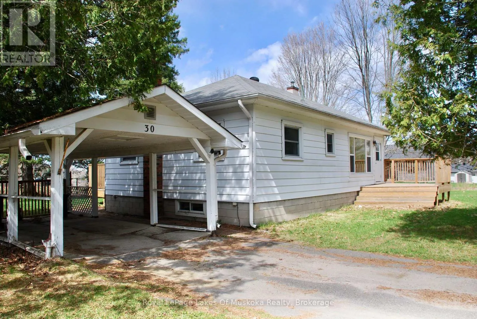 30 KITCHEN ROAD S