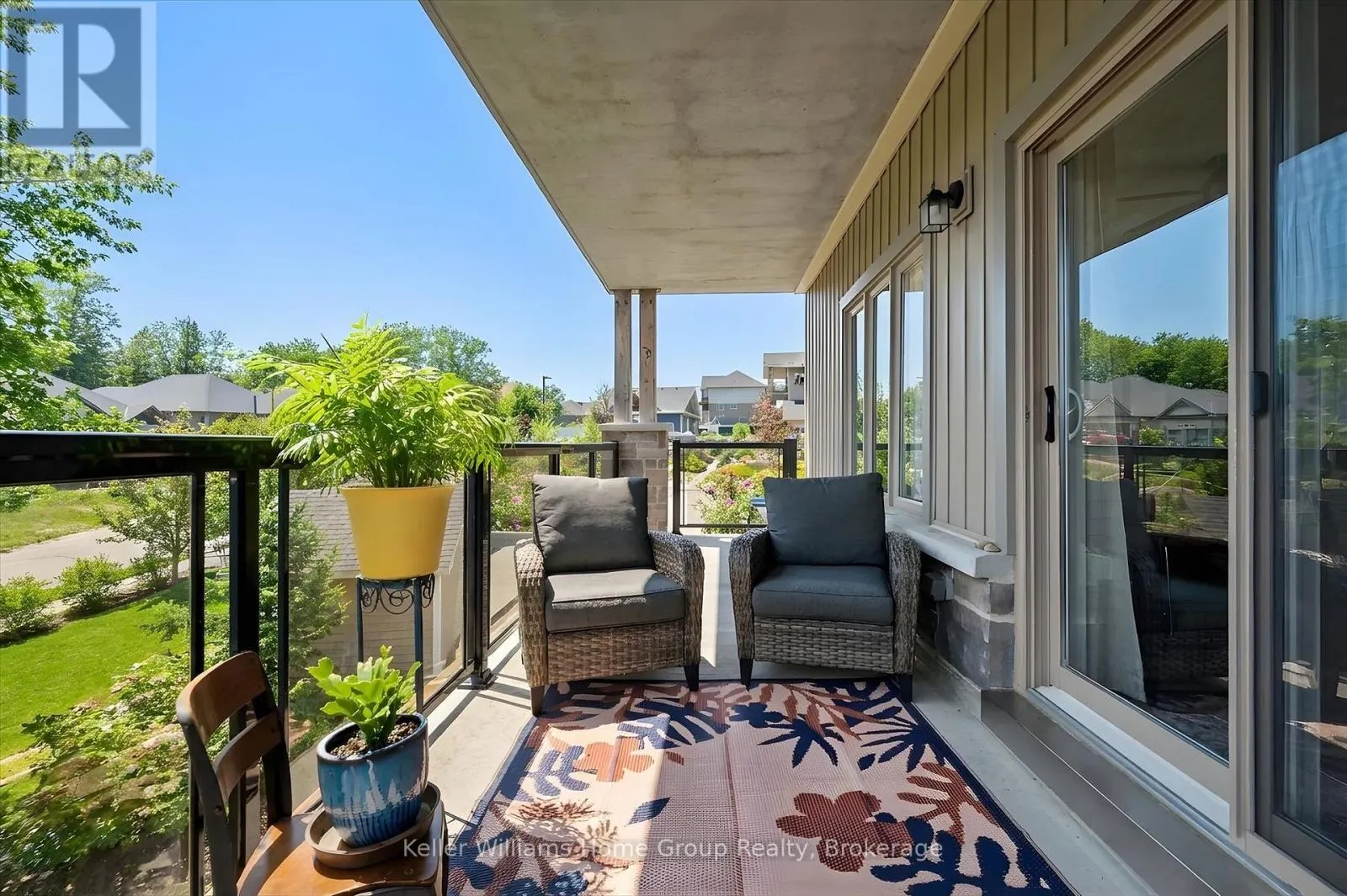 201 - 19 STUMPF STREET #201
