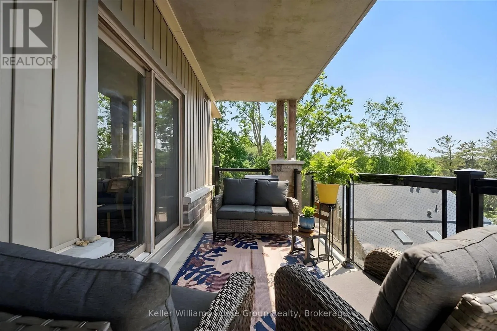 201 - 19 STUMPF STREET #201