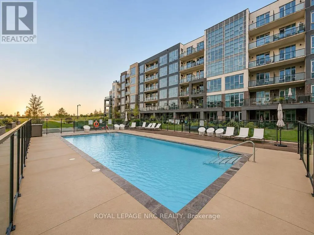 632 - 16 CONCORD PLACE #632
