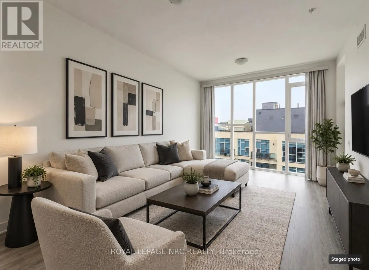632 - 16 CONCORD PLACE #632