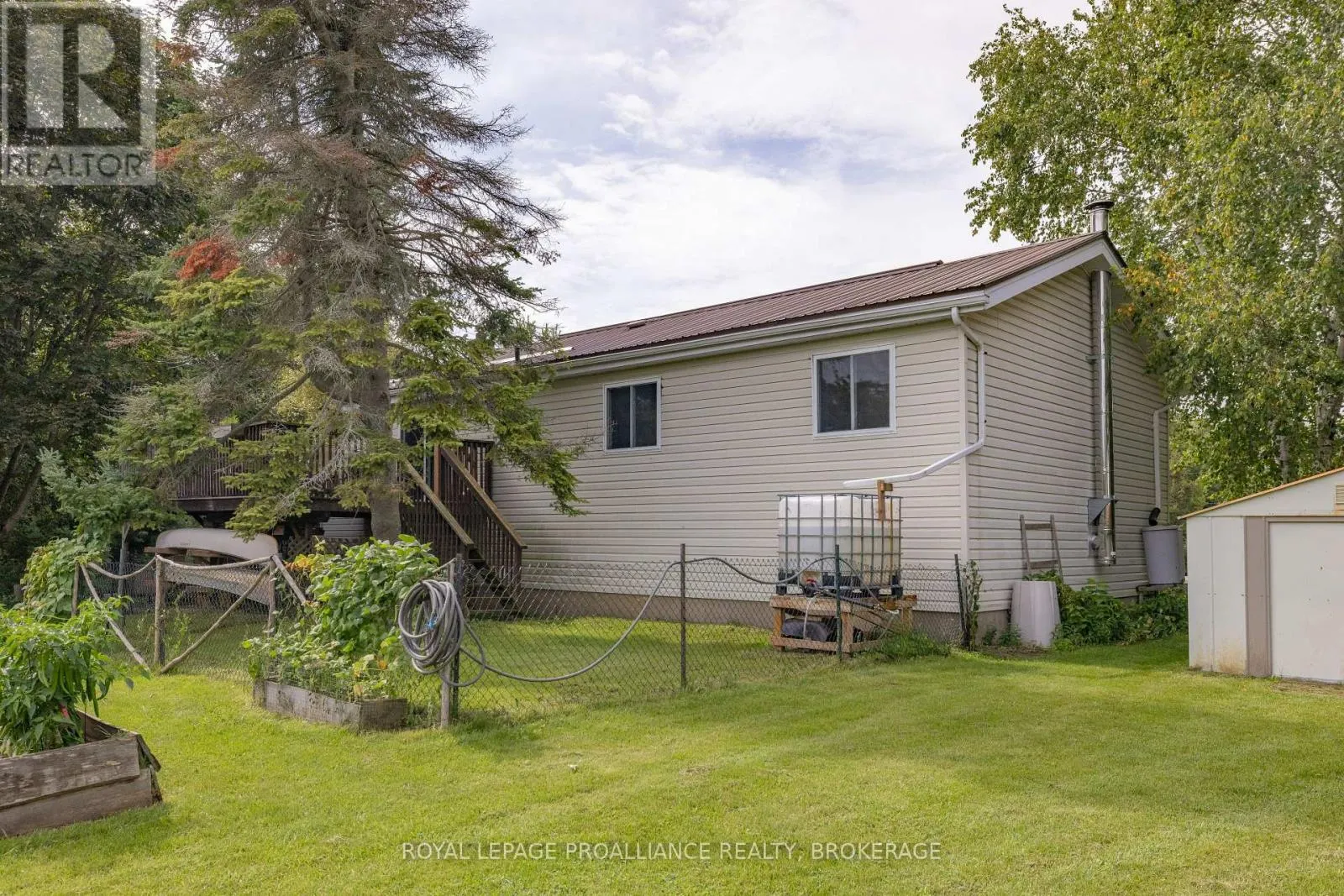 4018 COUNTY ROAD 1 E