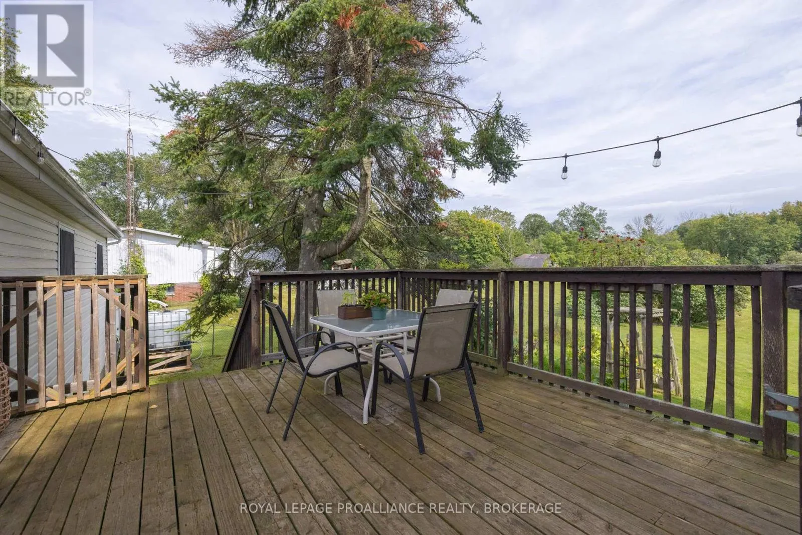 4018 COUNTY ROAD 1 E