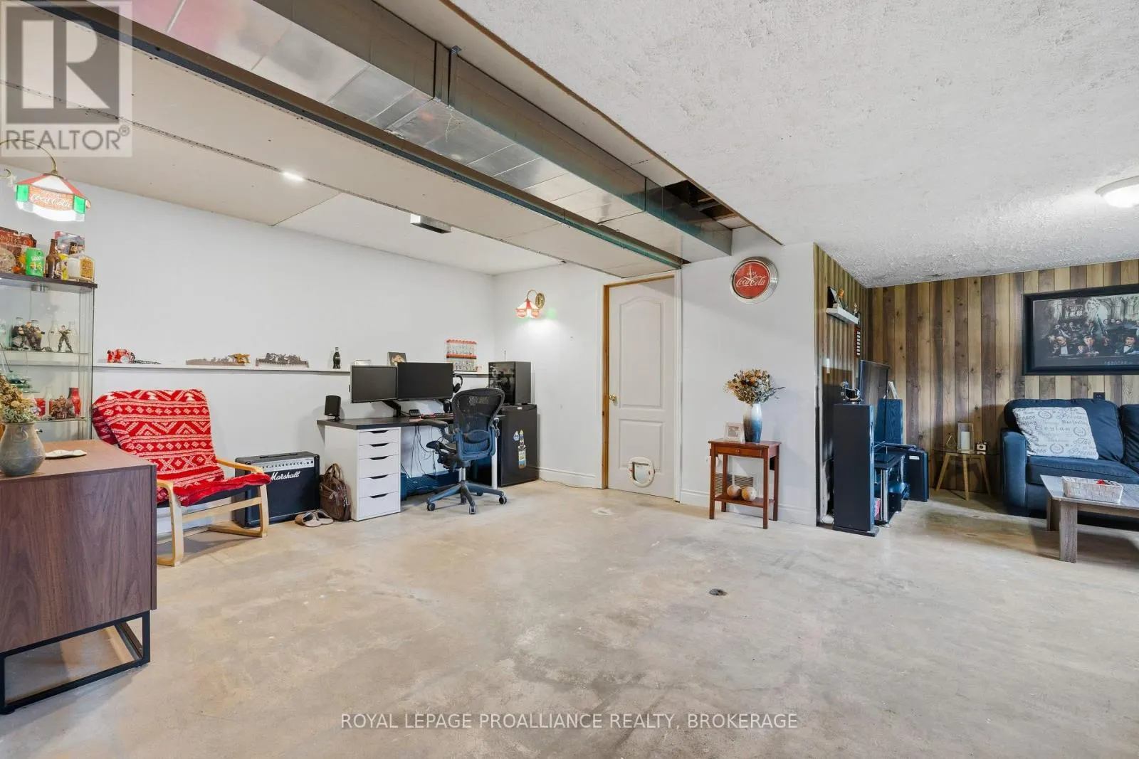 4018 COUNTY ROAD 1 E