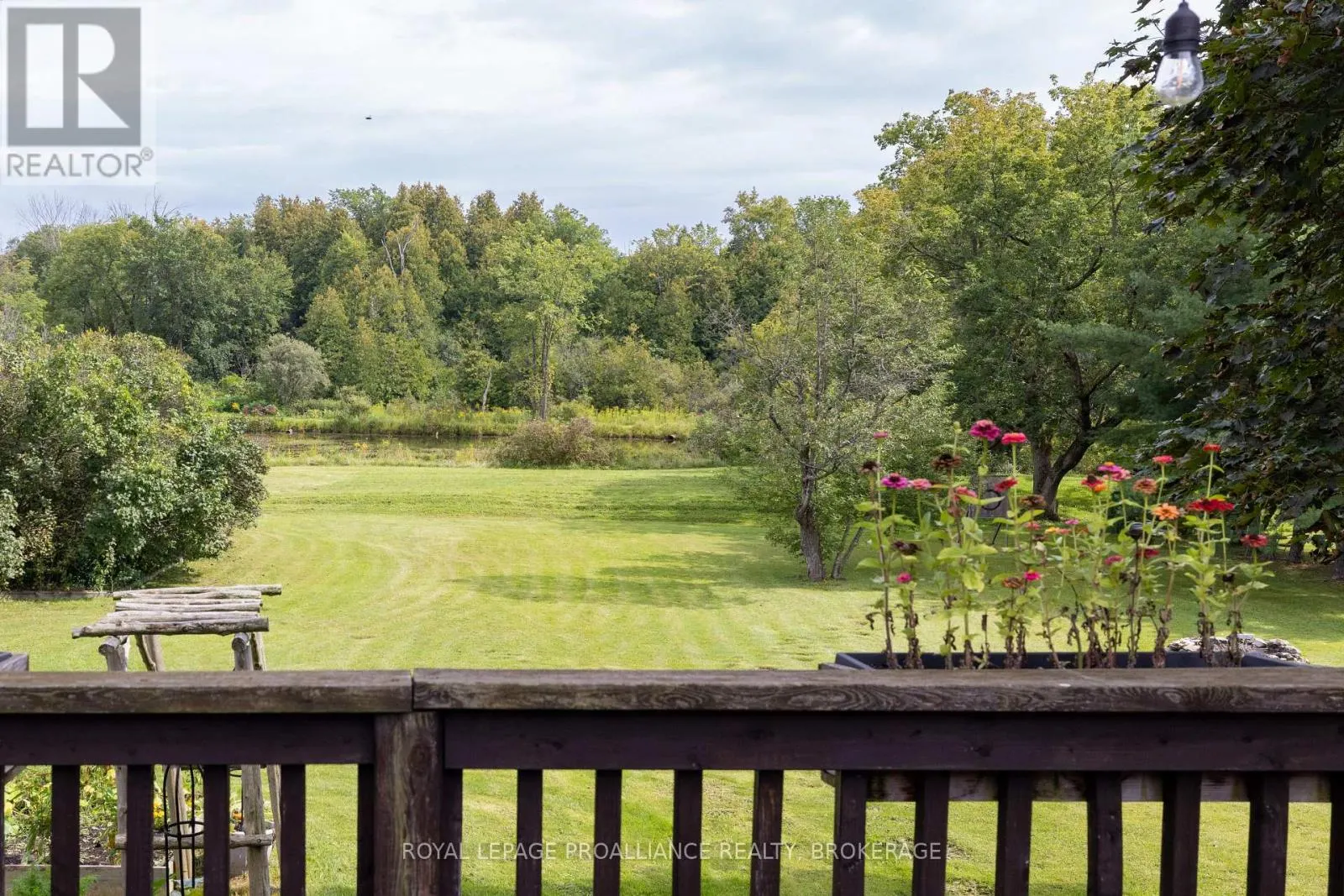 4018 COUNTY ROAD 1 E