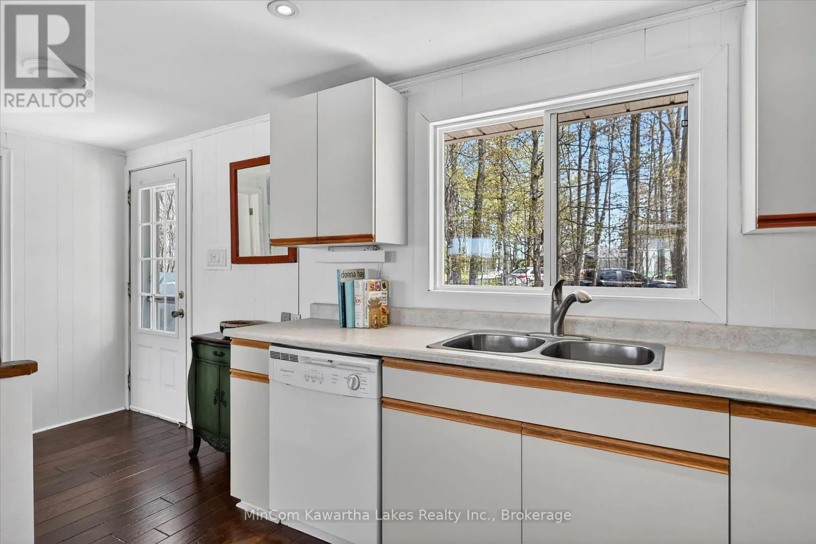 54 WOODLAND TRAIL