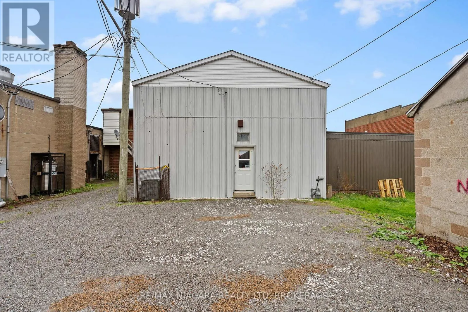 216 KING STREET