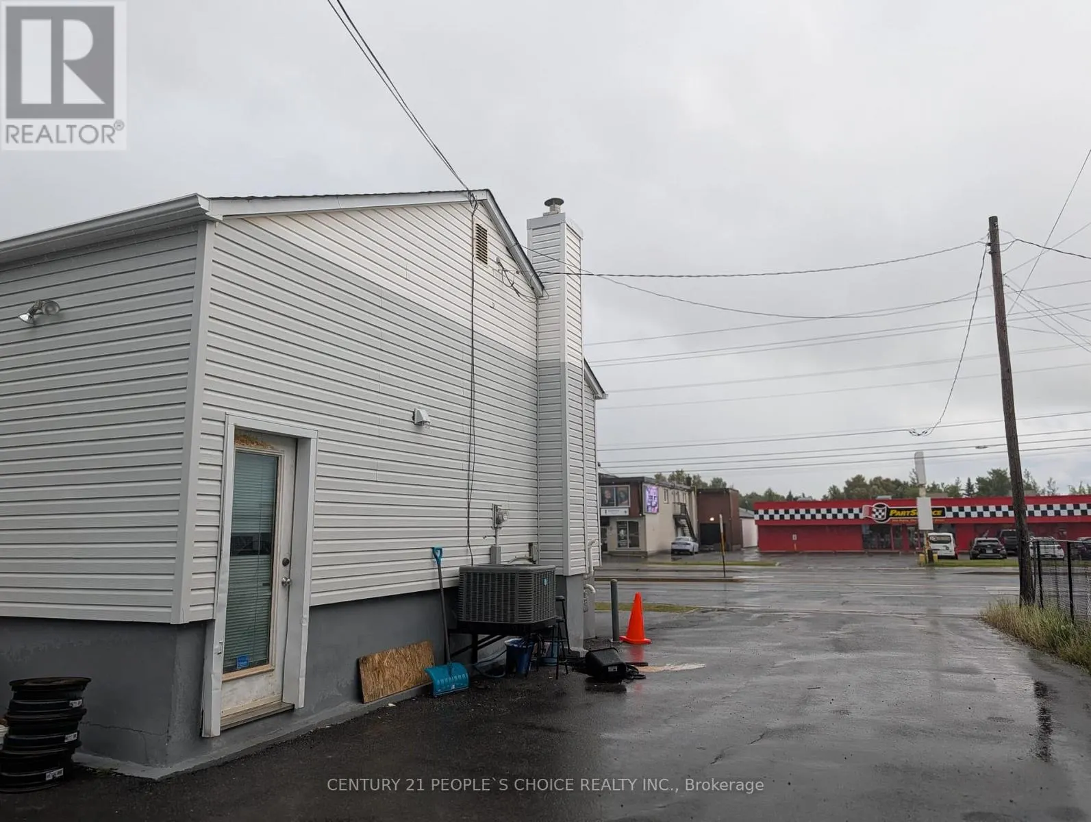 1626 LASALLE BOULEVARD