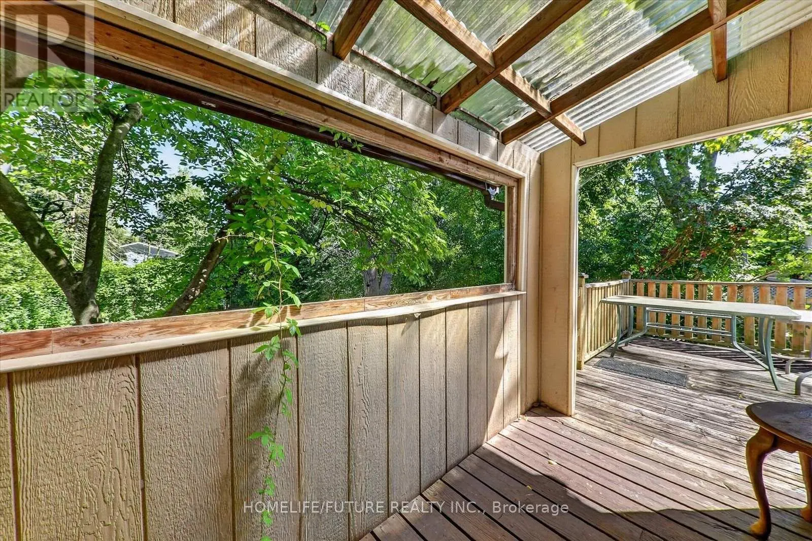 7 CARDILL CRESCENT