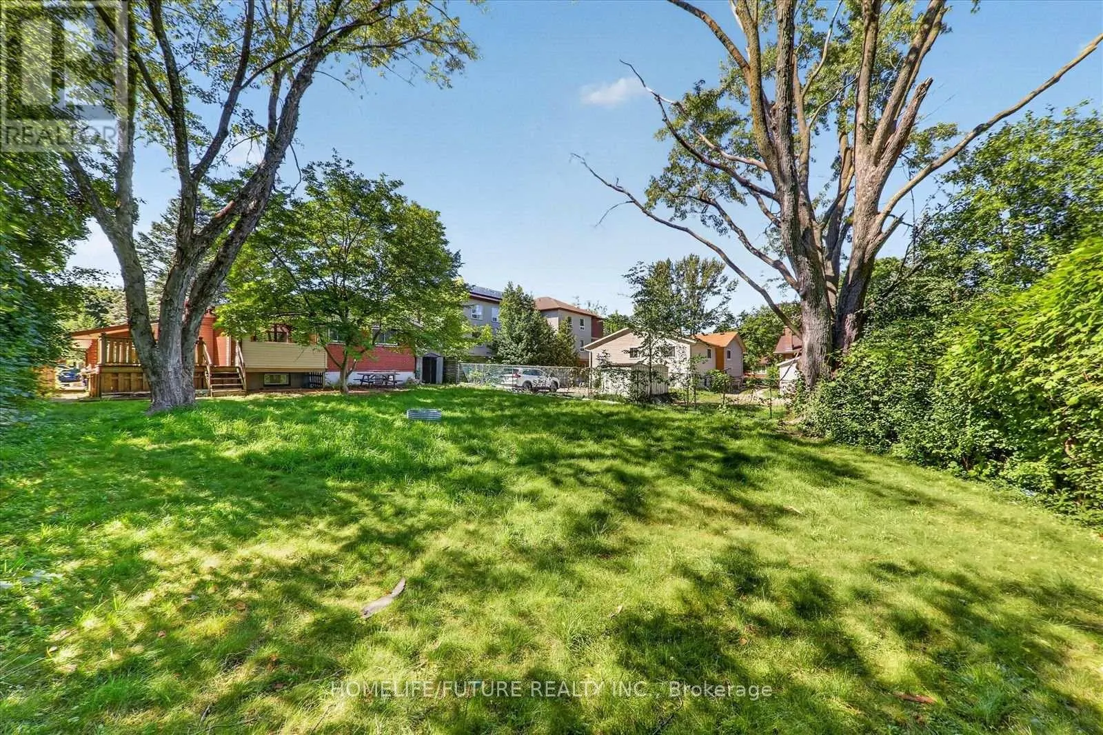 7 CARDILL CRESCENT
