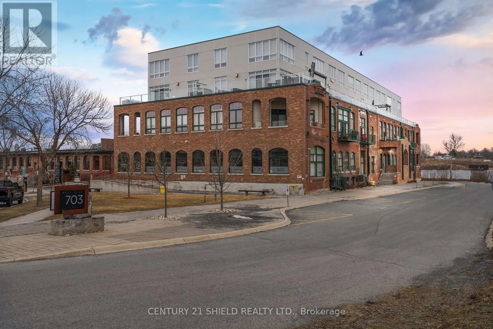 304 - 703 COTTON MILL STREET