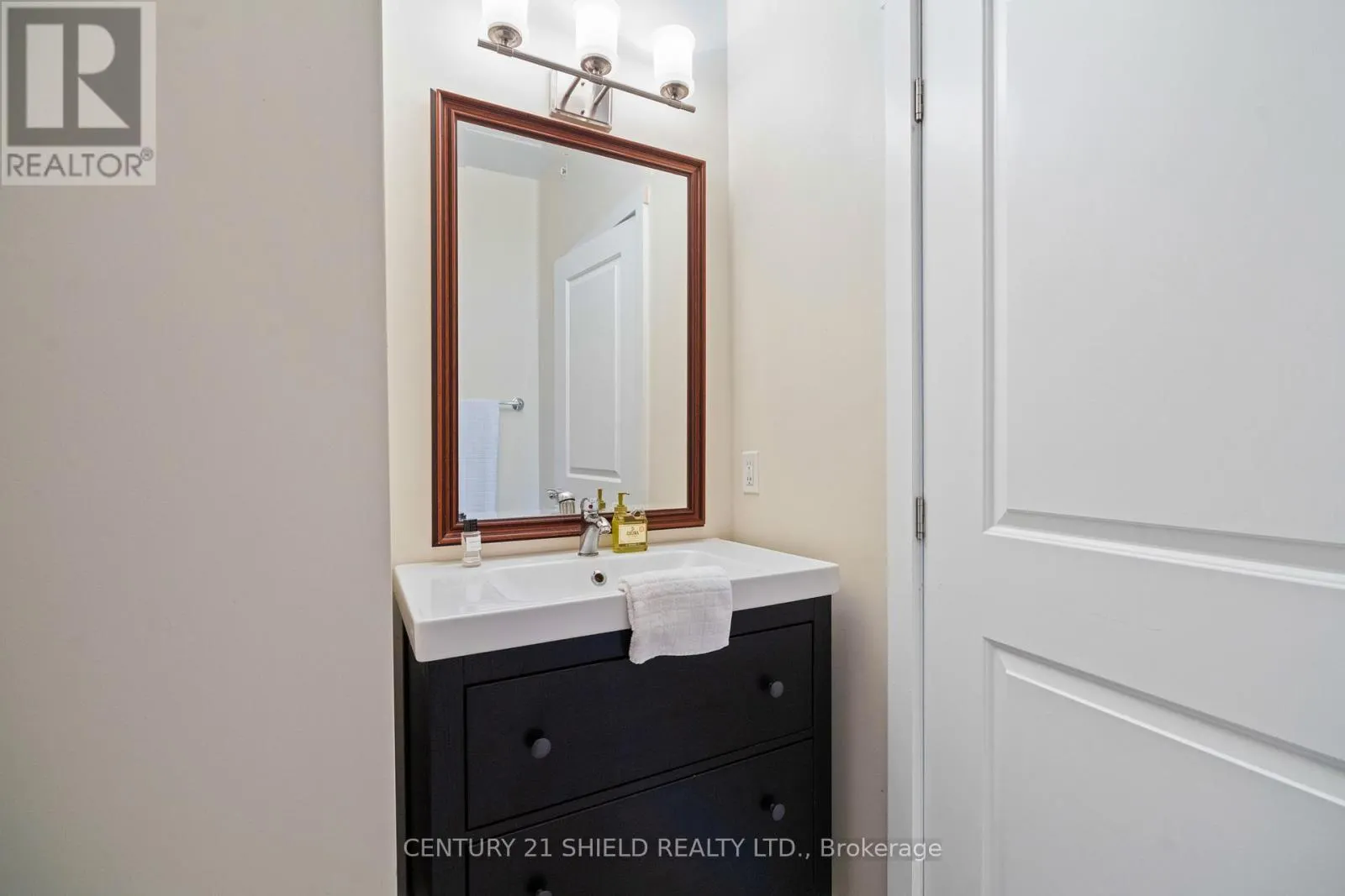 304 - 703 COTTON MILL STREET