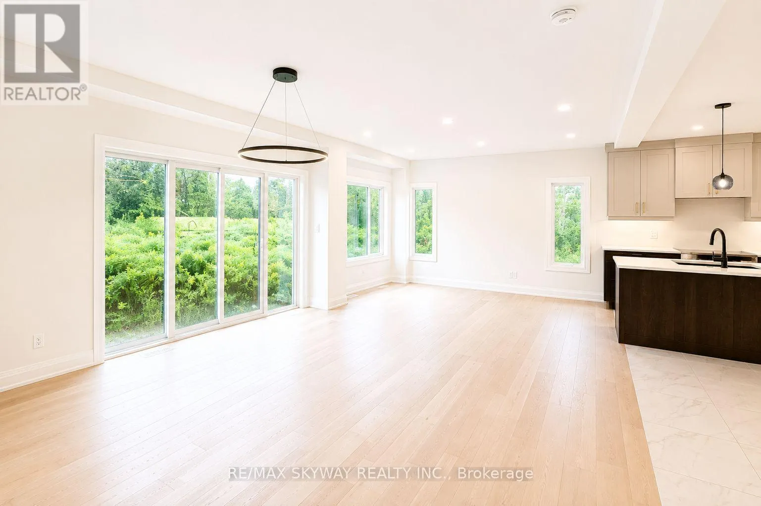 6333 JEWEL COMMON