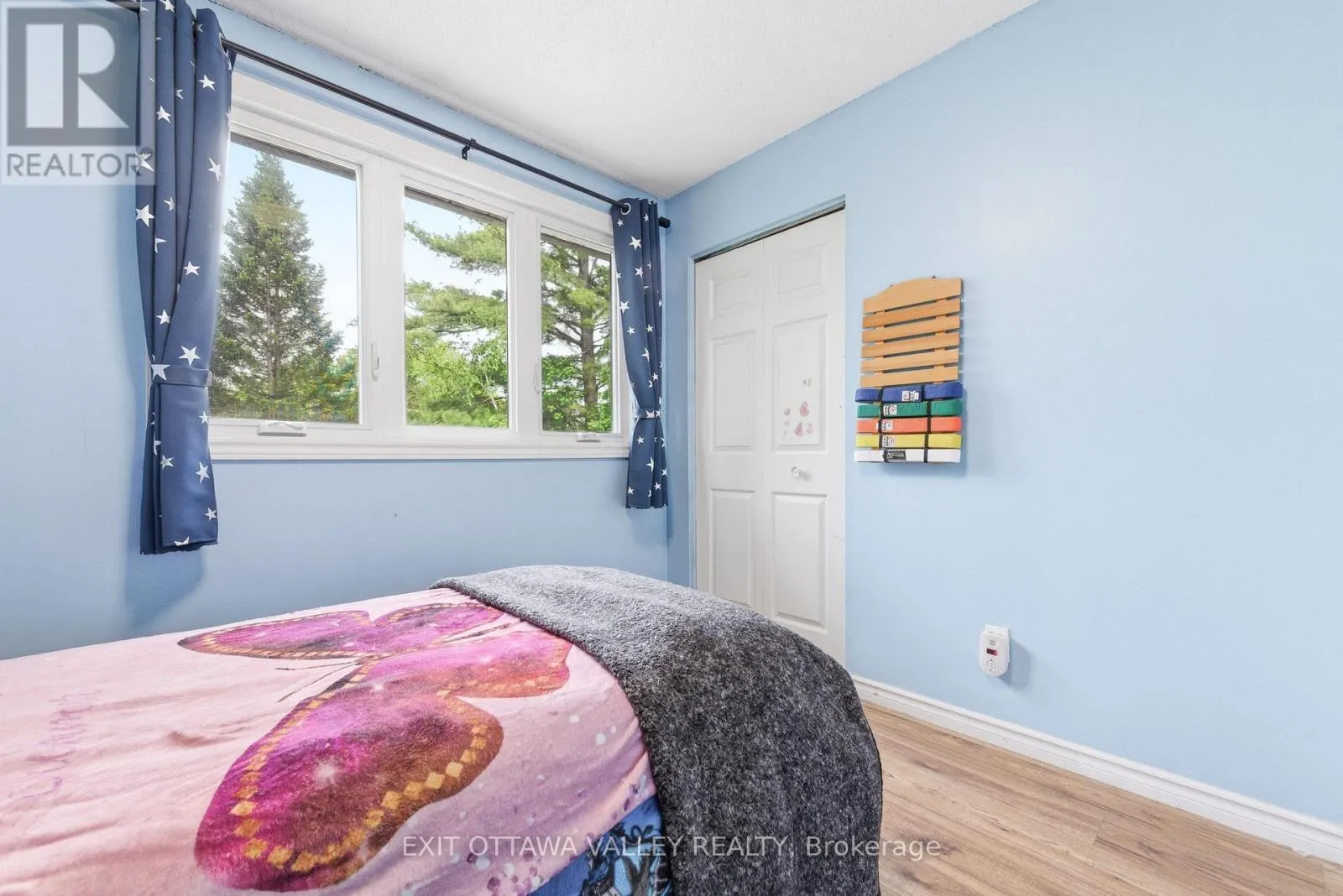 13 TAMARACK STREET