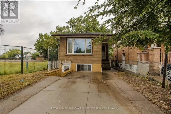 307 DUNSMURE ROAD