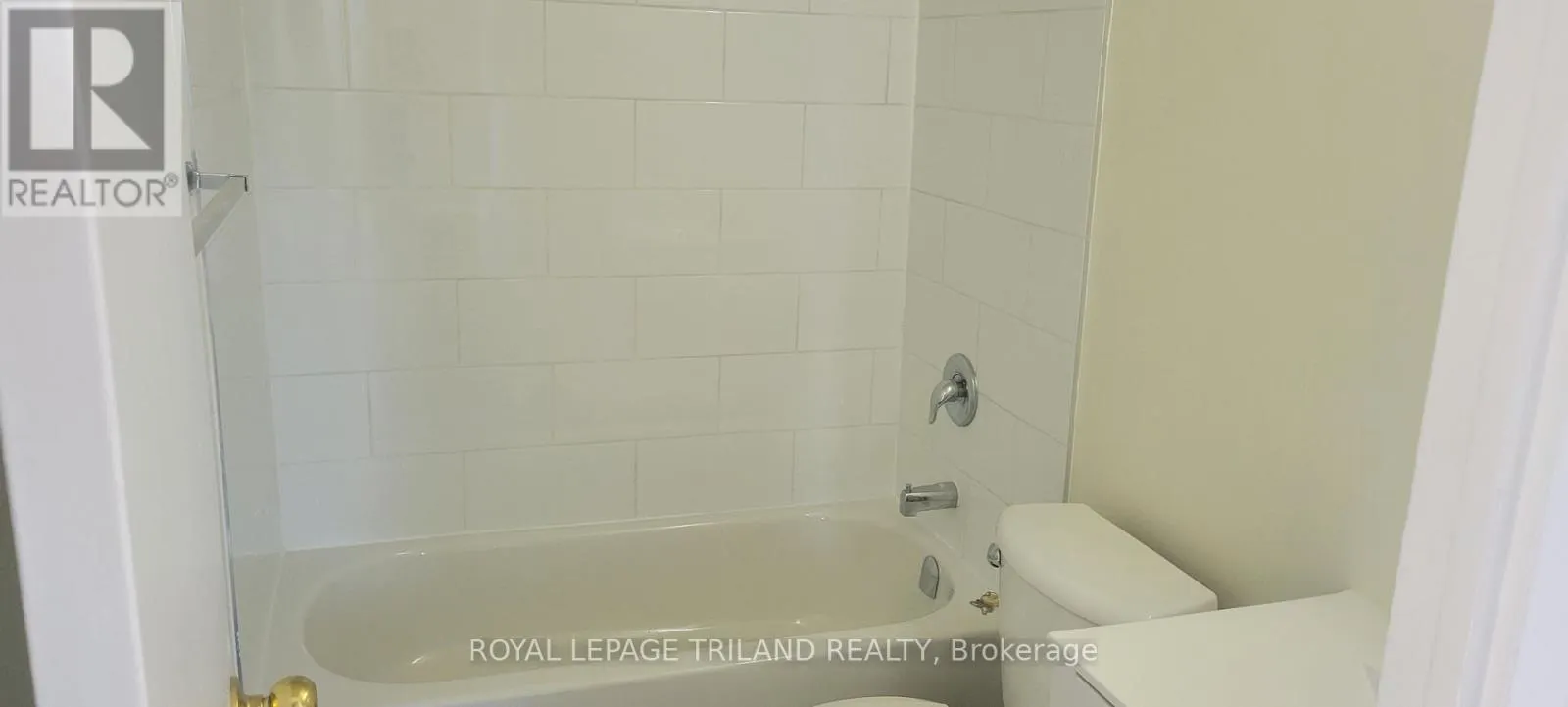 602 - 5 AVON ROAD #602