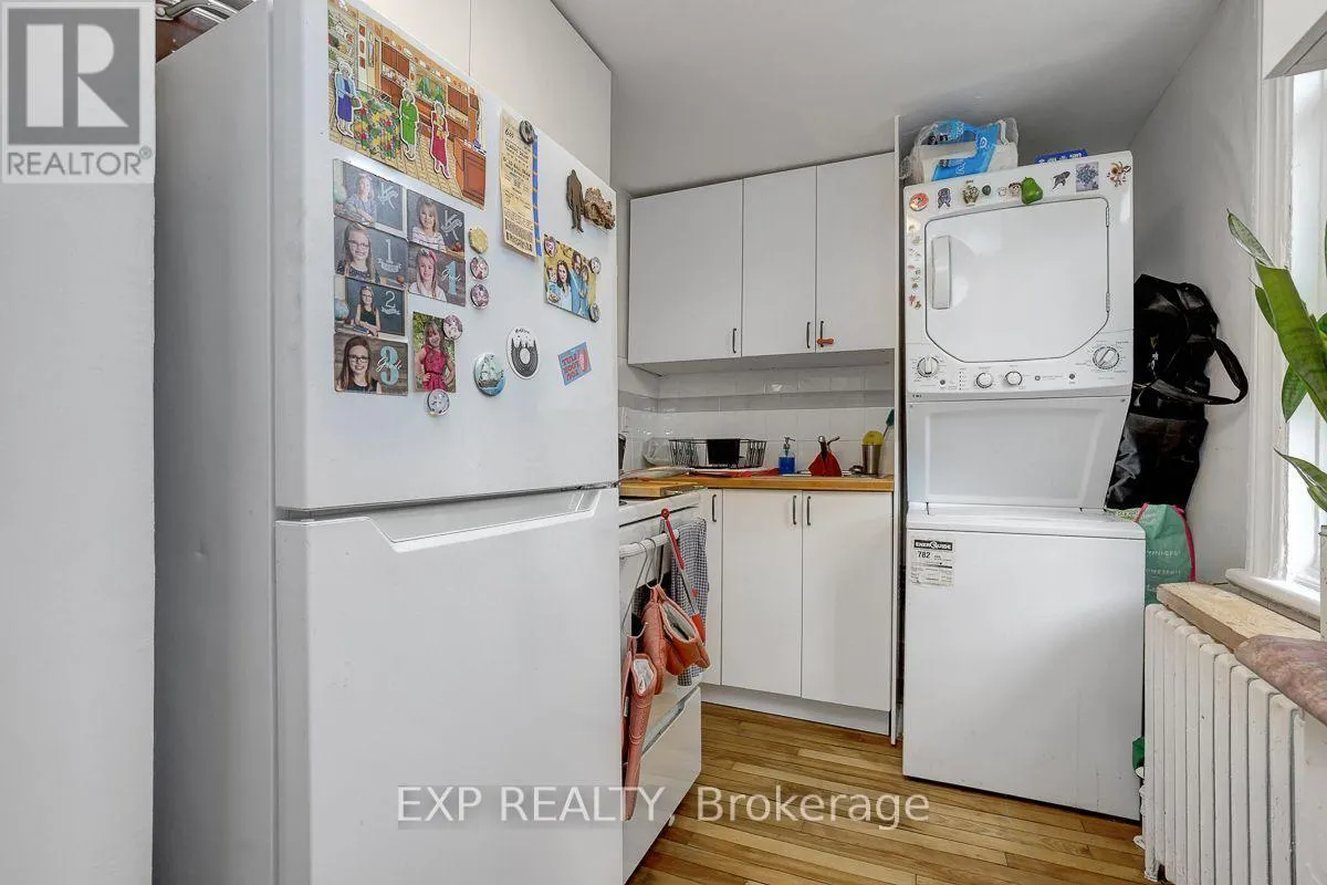 108 LEBRETON STREET N
