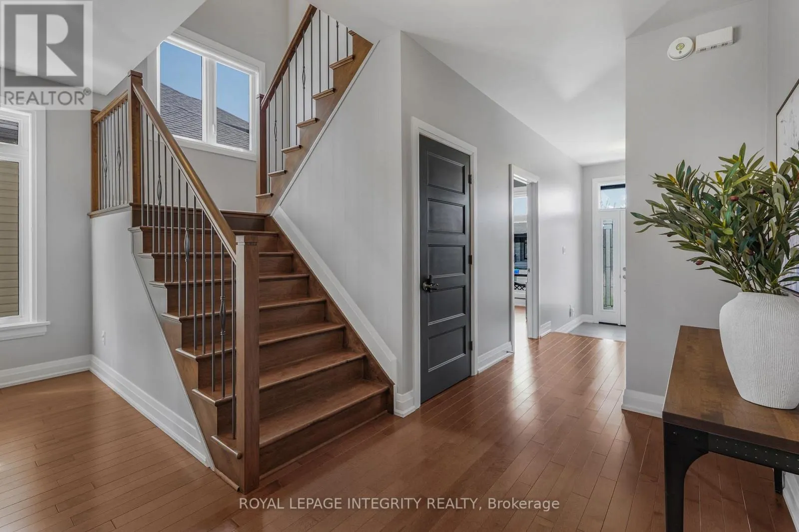 400 COLMAR STREET