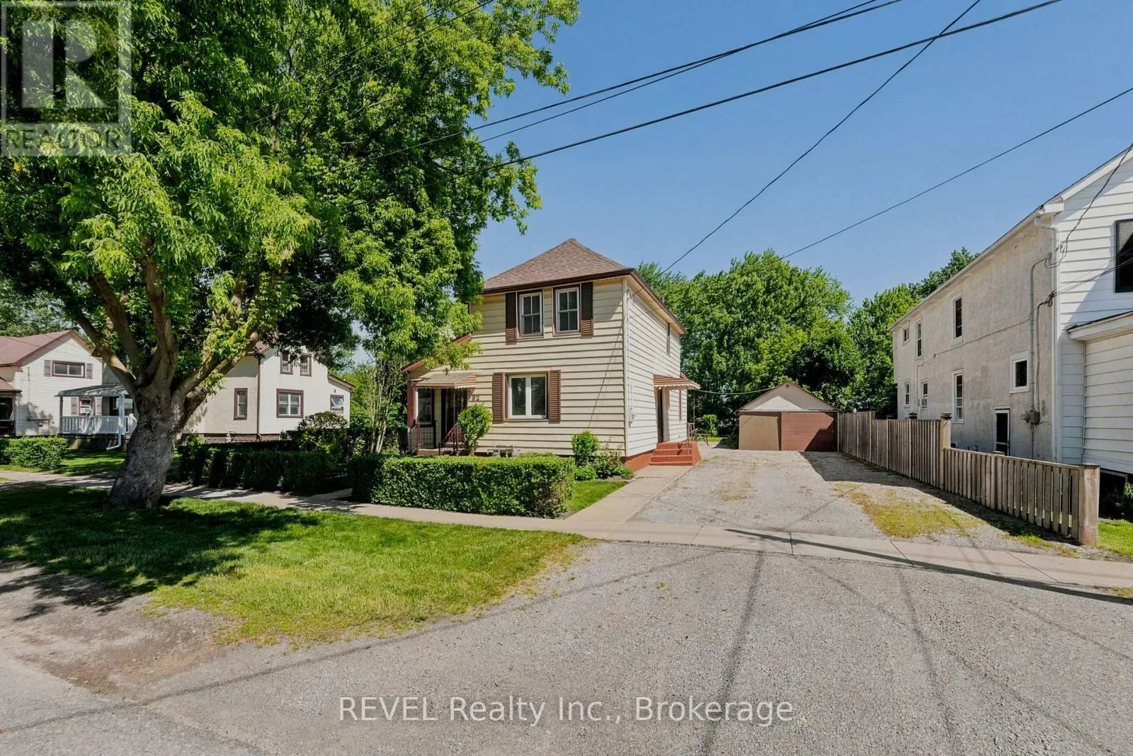 92 SAINT ARNAUD STREET