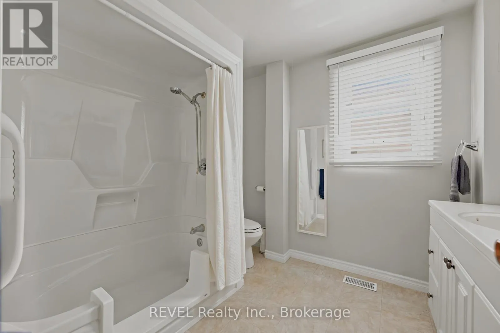 92 SAINT ARNAUD STREET