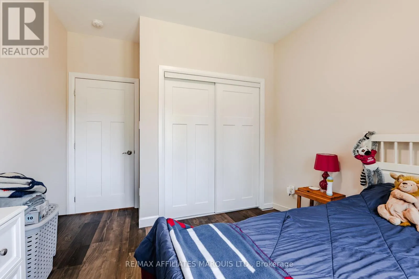 2389 WATSON CRESCENT