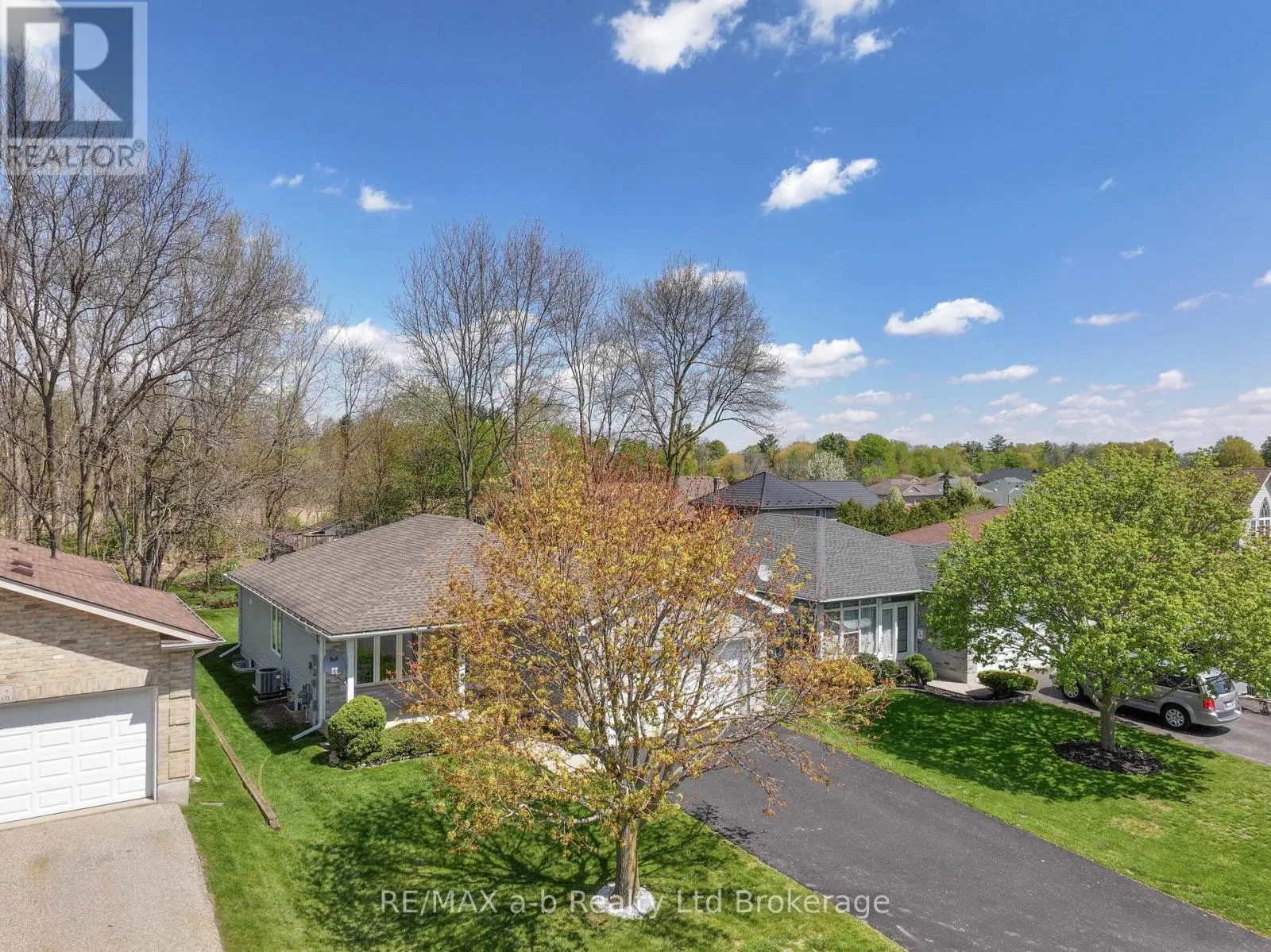 44 BEECH BOULEVARD