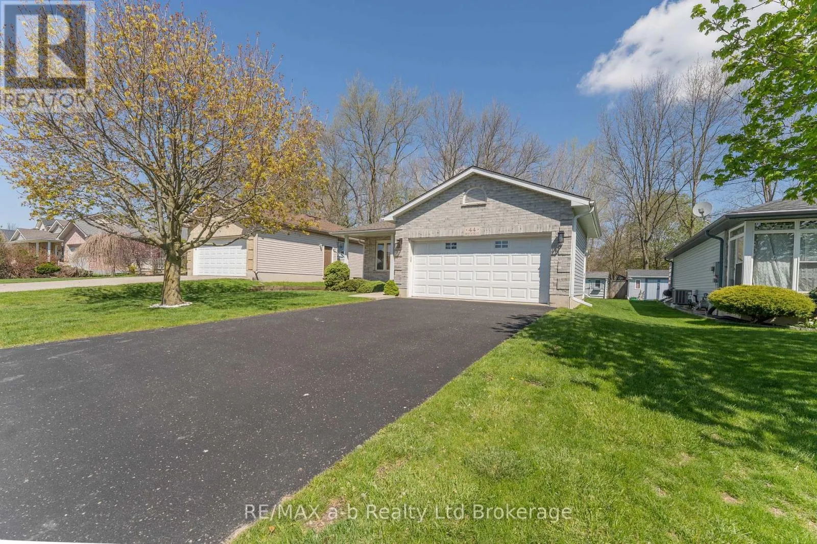 44 BEECH BOULEVARD