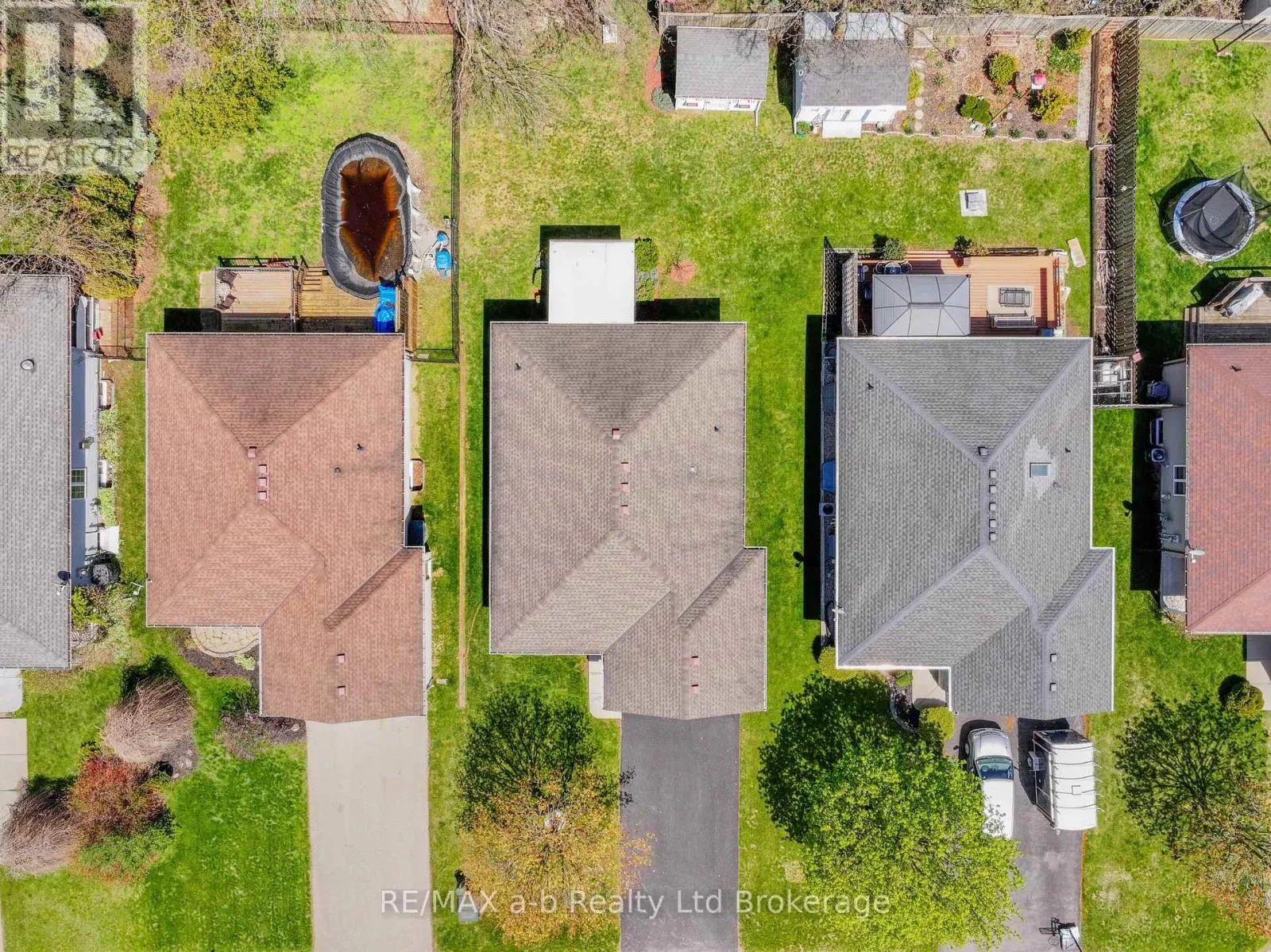 44 BEECH BOULEVARD