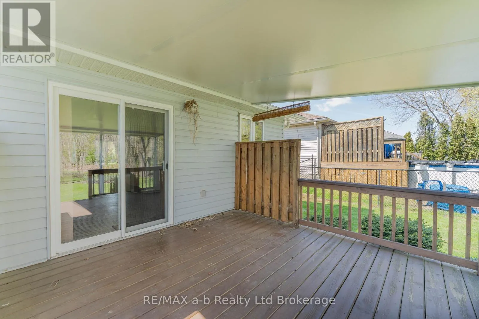 44 BEECH BOULEVARD