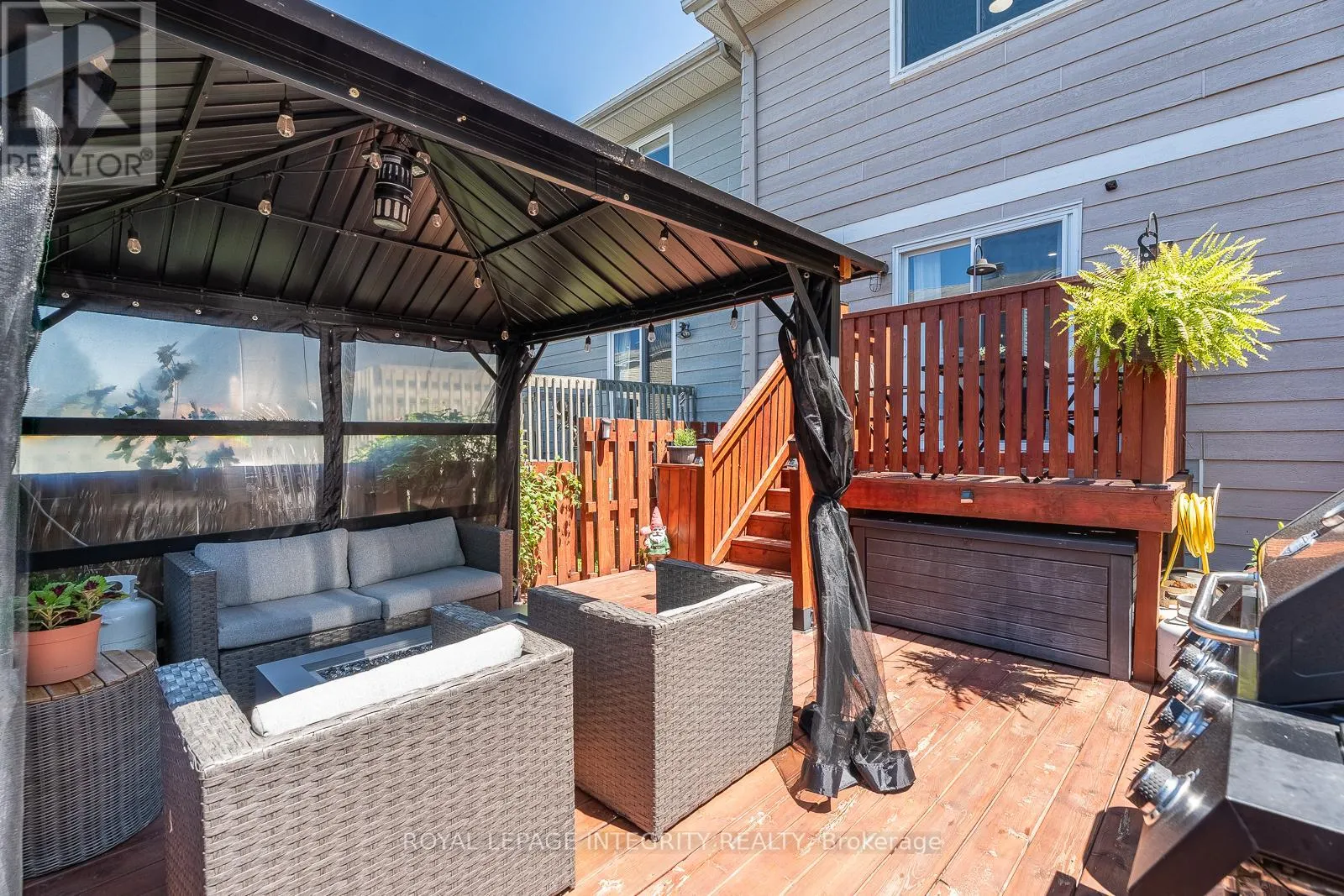 16 STAMFORD PRIVATE