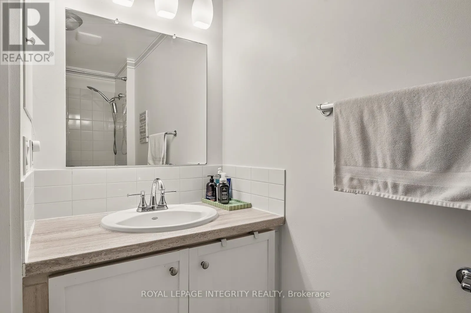 16 STAMFORD PRIVATE