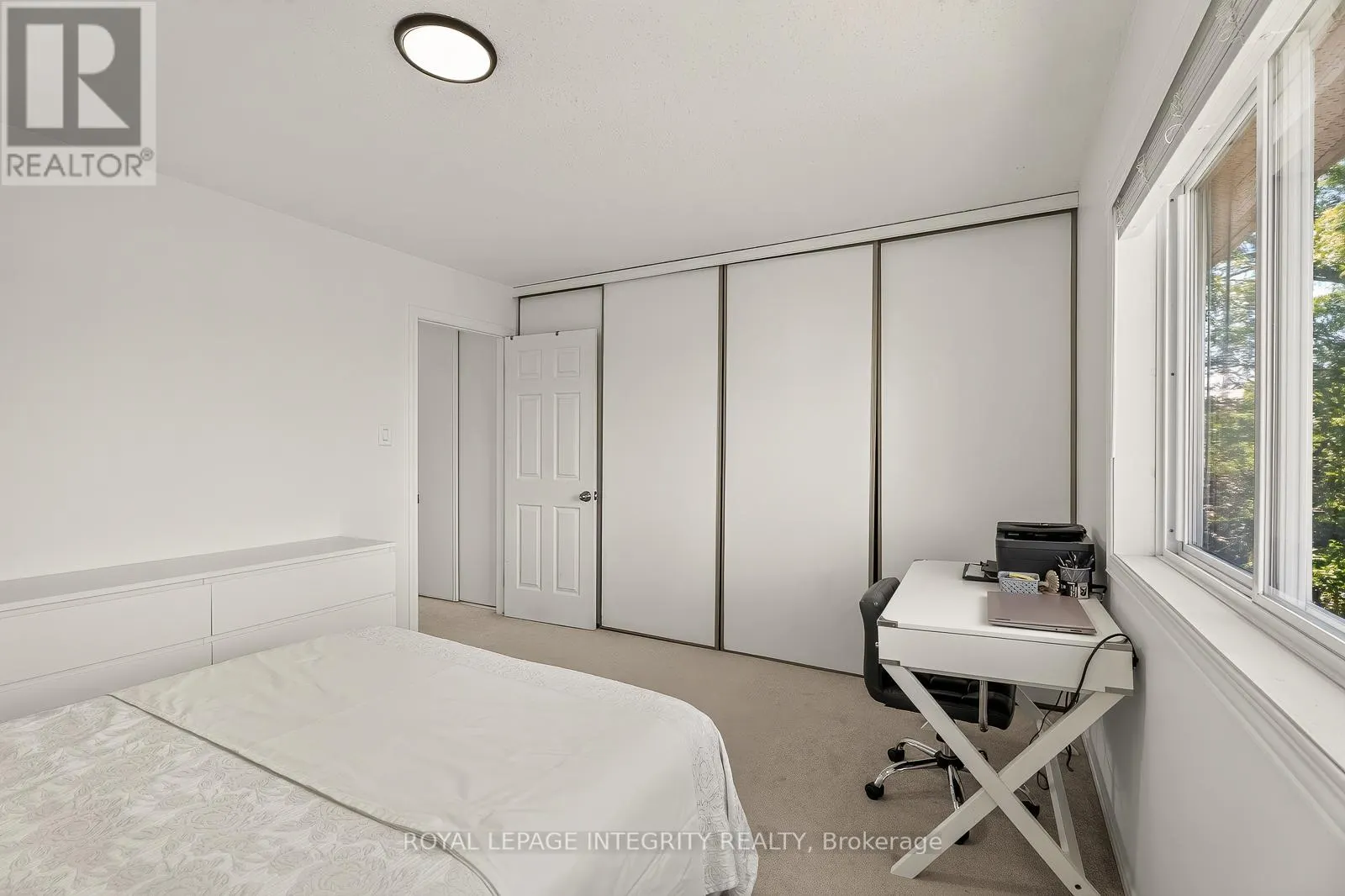 16 STAMFORD PRIVATE