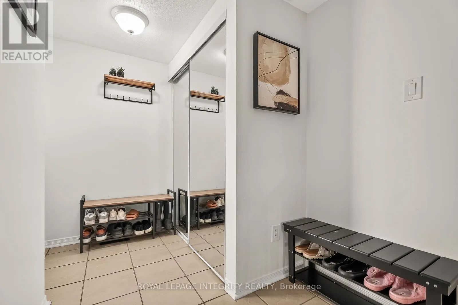 16 STAMFORD PRIVATE