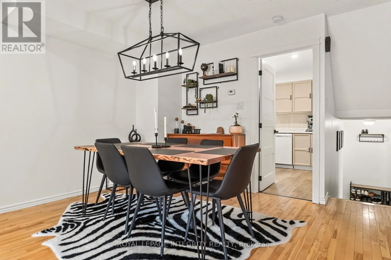 16 STAMFORD PRIVATE