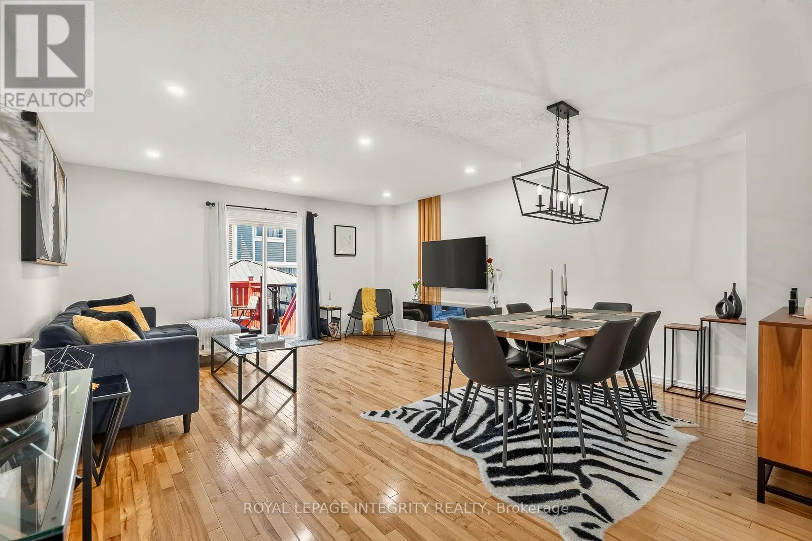 16 STAMFORD PRIVATE
